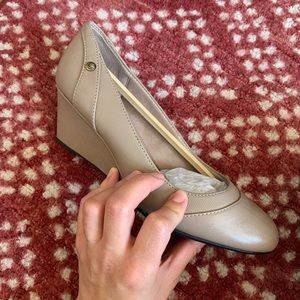 NIB Life Stride wedges